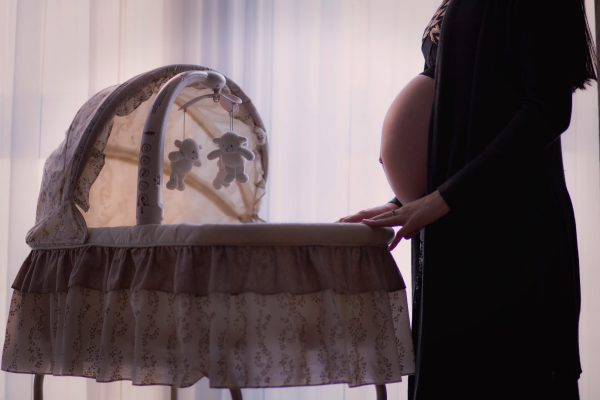 Being A New Mom In The Newsroom Isn't Easy, But These Tips Can Help