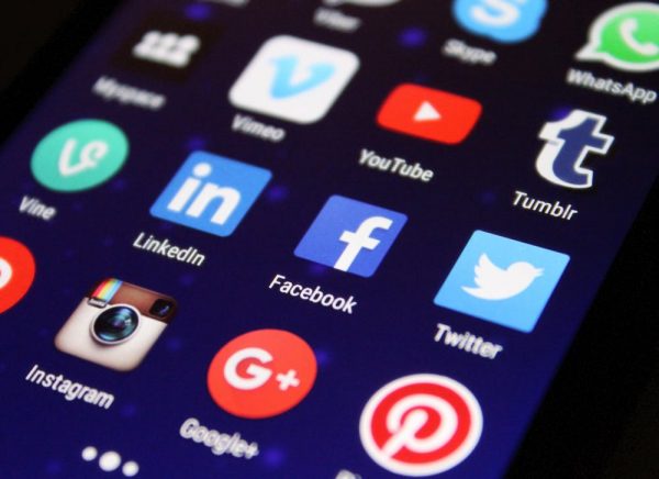 The Best Way To Grow Your Professional Social Media Pages (In 2019)